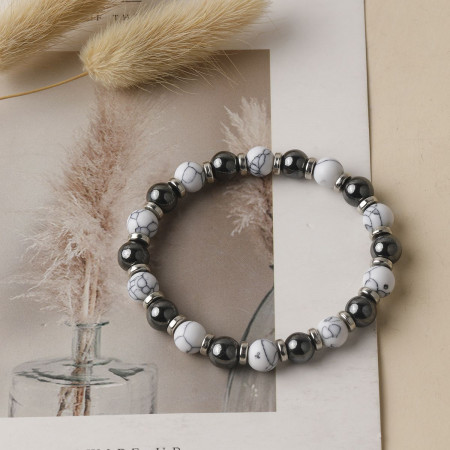 Женский гематитовый браслет